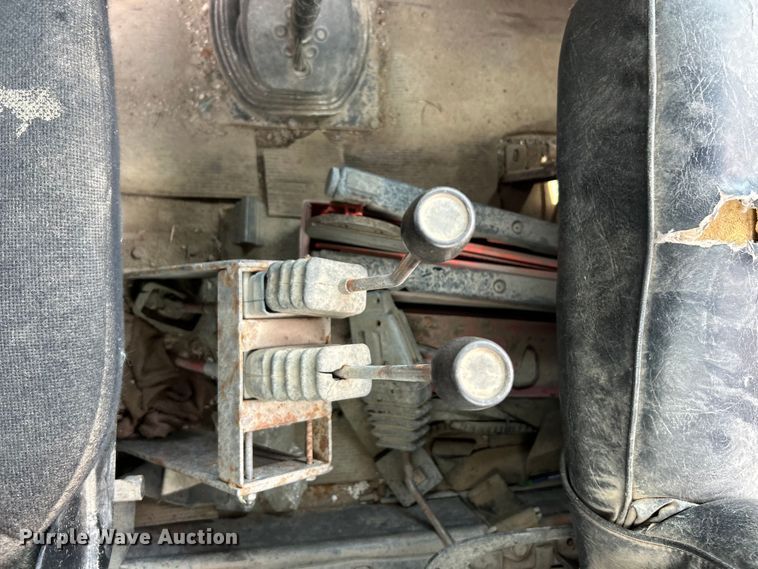 image for item EK3097 1994 Mack RD hook lift truck