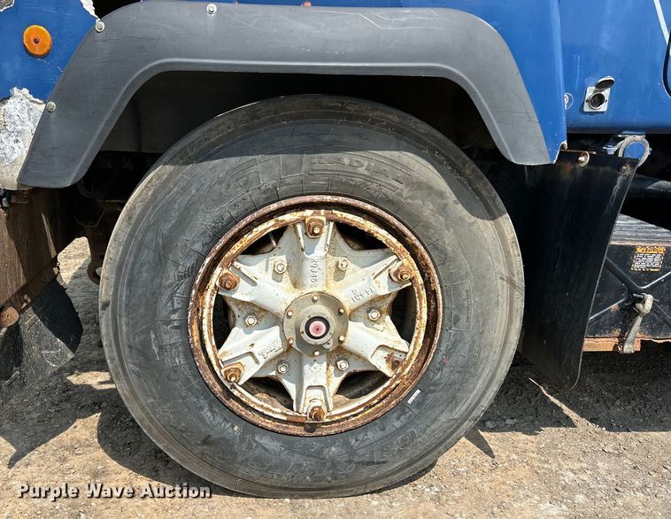 image for item EK3097 1994 Mack RD hook lift truck