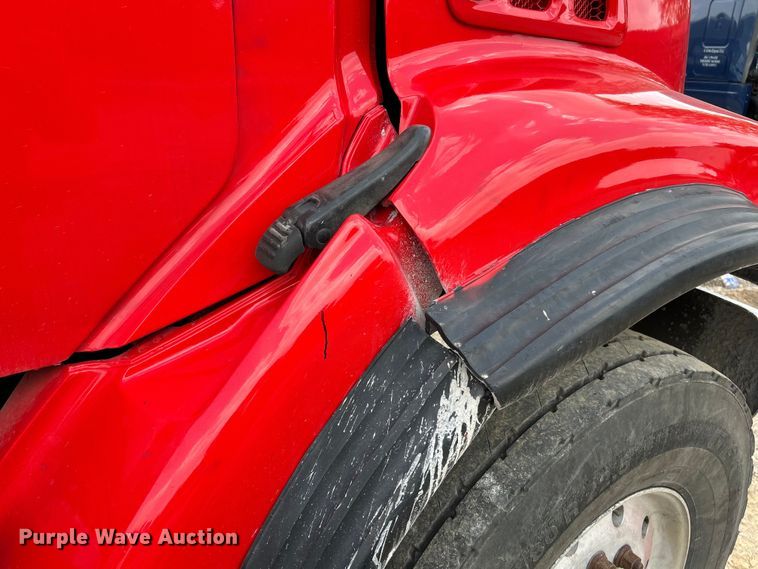 image for item EK3098 1998 Ford LT8501 dump truck