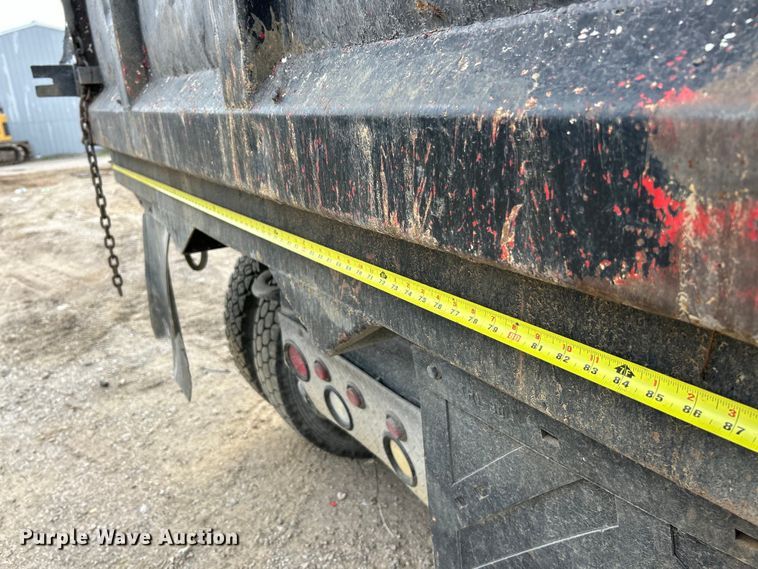 image for item EK3098 1998 Ford LT8501 dump truck