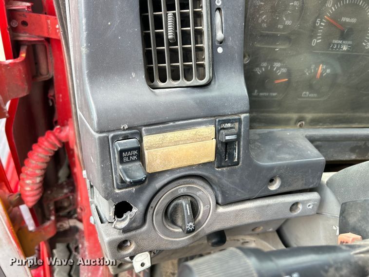 image for item EK3098 1998 Ford LT8501 dump truck