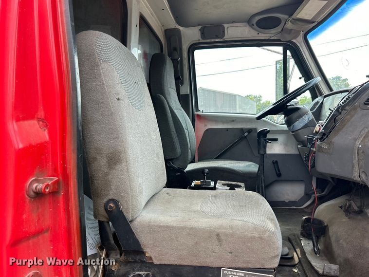 image for item EK3098 1998 Ford LT8501 dump truck