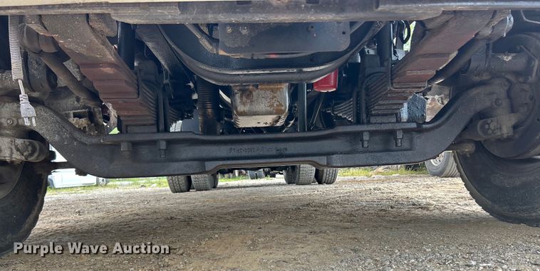 image for item EK3098 1998 Ford LT8501 dump truck