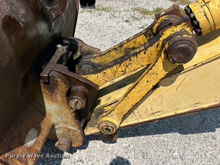 image for item EK3212 1998 Komatsu PC150LC-6K excavator