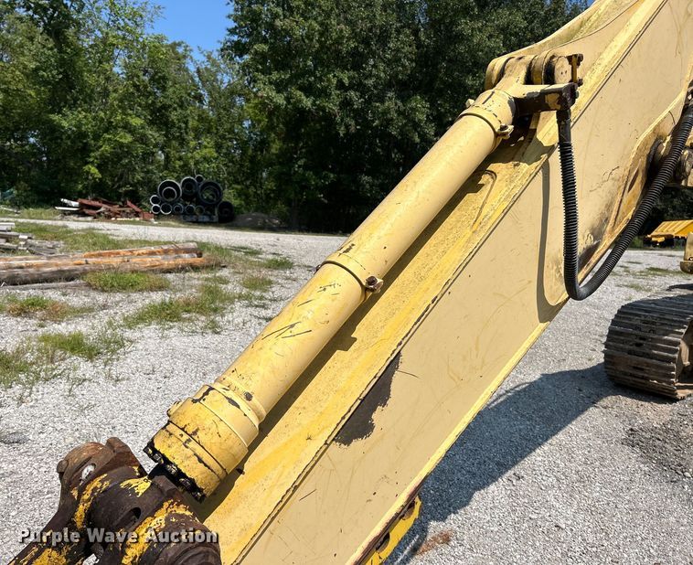 image for item EK3212 1998 Komatsu PC150LC-6K excavator