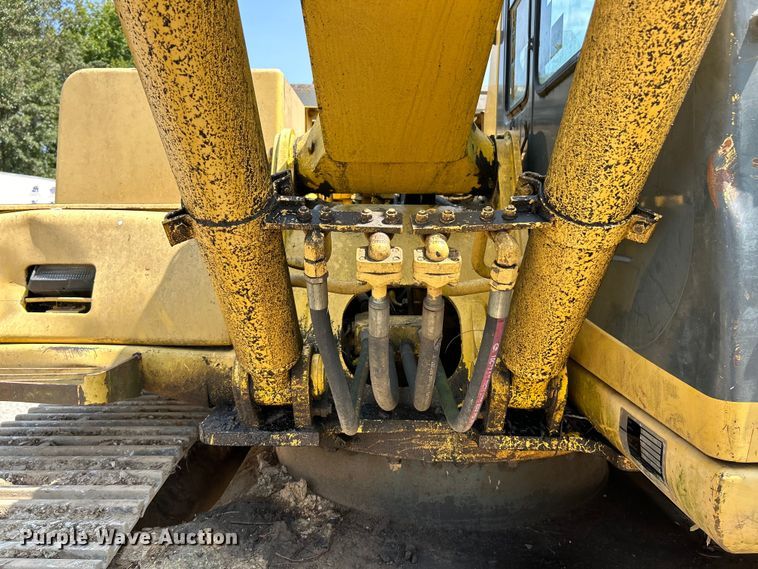 image for item EK3212 1998 Komatsu PC150LC-6K excavator