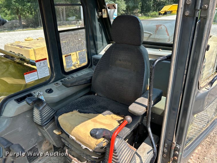 image for item EK3212 1998 Komatsu PC150LC-6K excavator