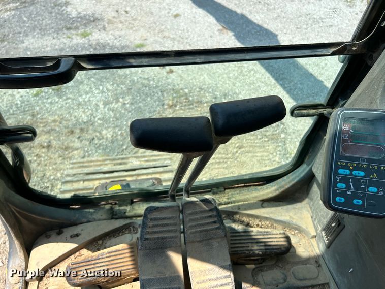 image for item EK3212 1998 Komatsu PC150LC-6K excavator