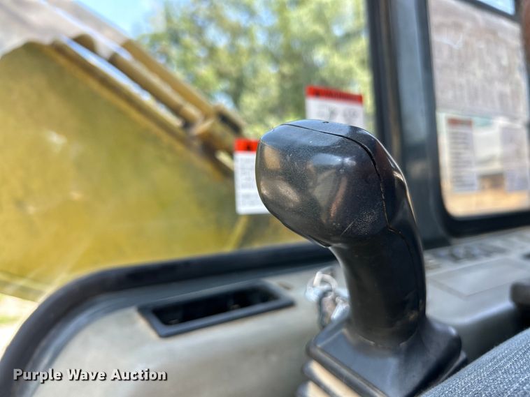 image for item EK3212 1998 Komatsu PC150LC-6K excavator