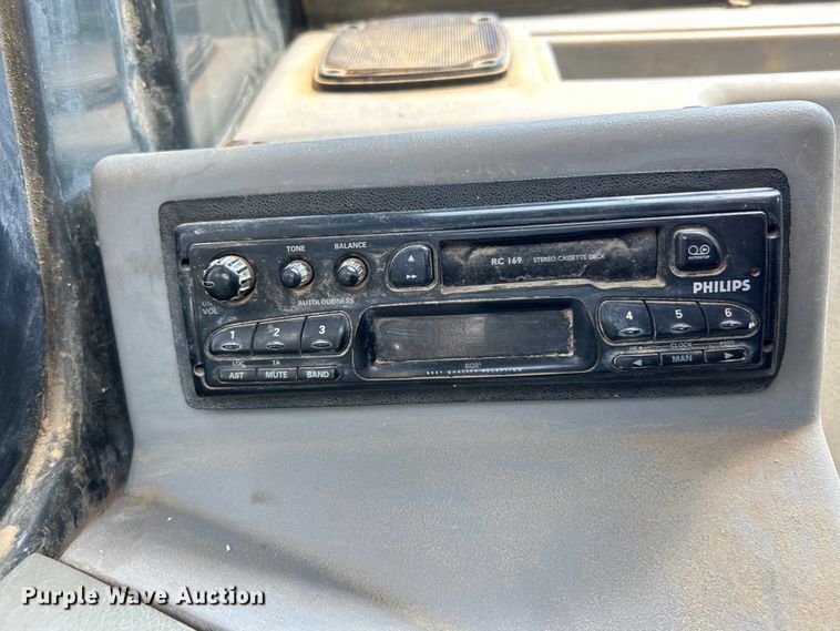 image for item EK3212 1998 Komatsu PC150LC-6K excavator