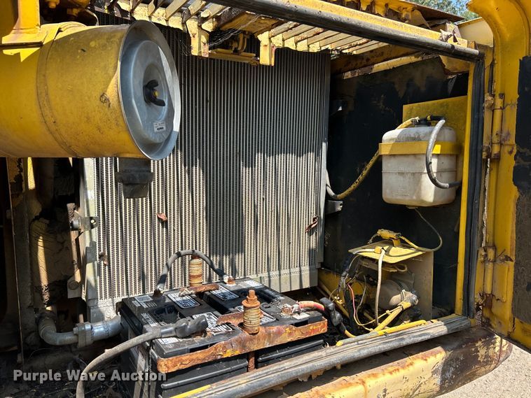 image for item EK3212 1998 Komatsu PC150LC-6K excavator