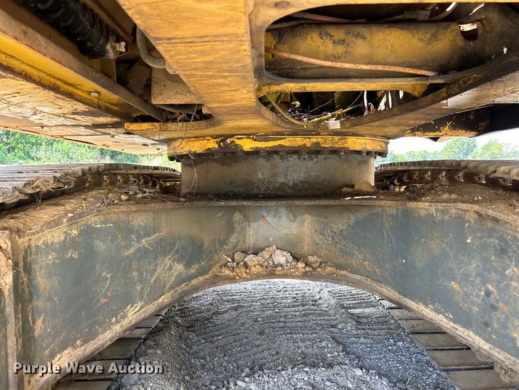 image for item EK3212 1998 Komatsu PC150LC-6K excavator