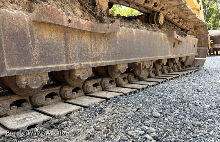 image for item EK3212 1998 Komatsu PC150LC-6K excavator