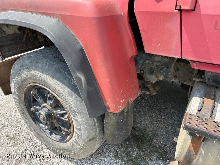 image for item EK3215 1994 Ford L8000 dump truck
