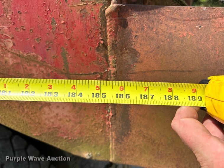 image for item EK3215 1994 Ford L8000 dump truck