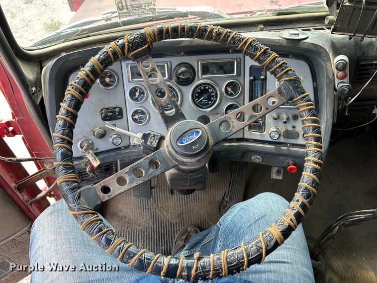 image for item EK3215 1994 Ford L8000 dump truck