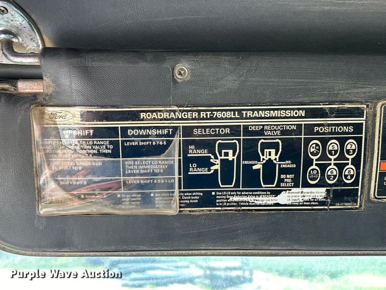 image for item EK3215 1994 Ford L8000 dump truck