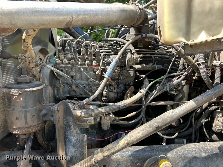 image for item EK3215 1994 Ford L8000 dump truck