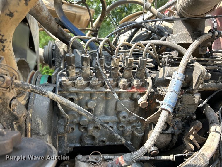 image for item EK3215 1994 Ford L8000 dump truck