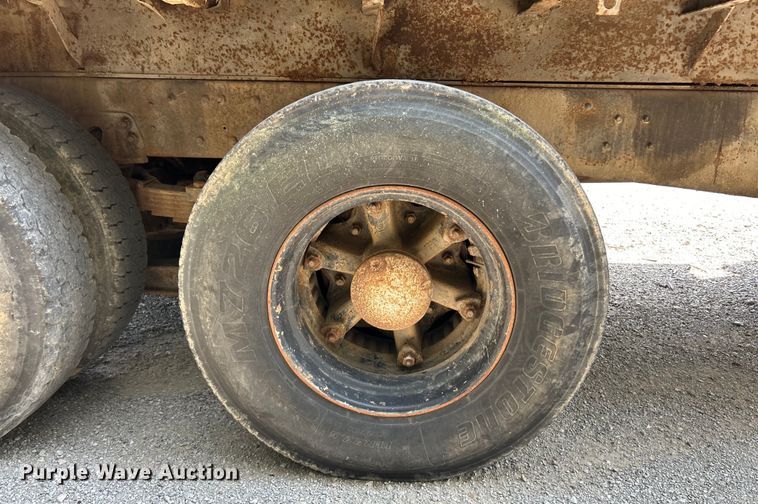 image for item EK3215 1994 Ford L8000 dump truck