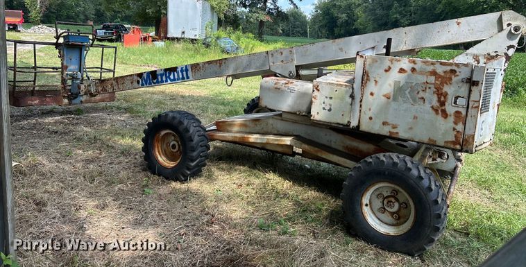 image for item EK3216 Marklift 40 4X4 boom lift