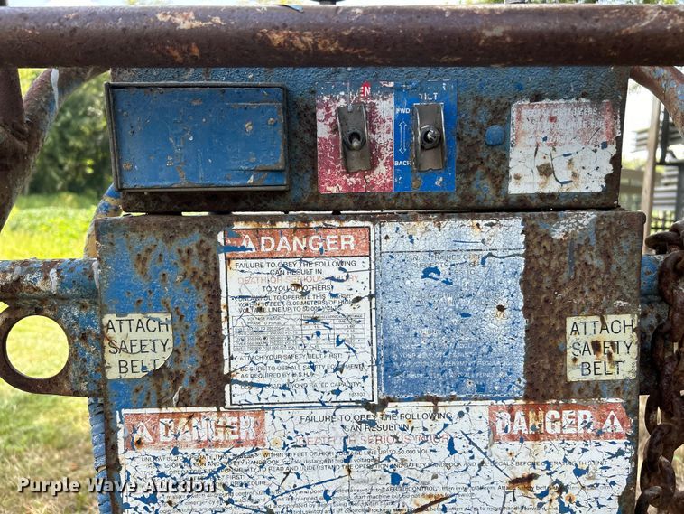 image for item EK3216 Marklift 40 4X4 boom lift