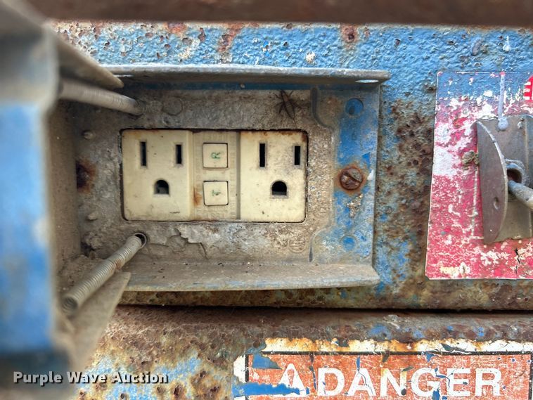 image for item EK3216 Marklift 40 4X4 boom lift