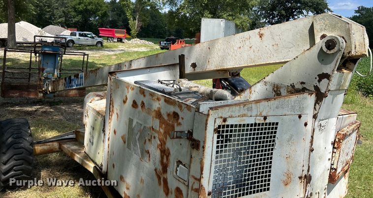 image for item EK3216 Marklift 40 4X4 boom lift