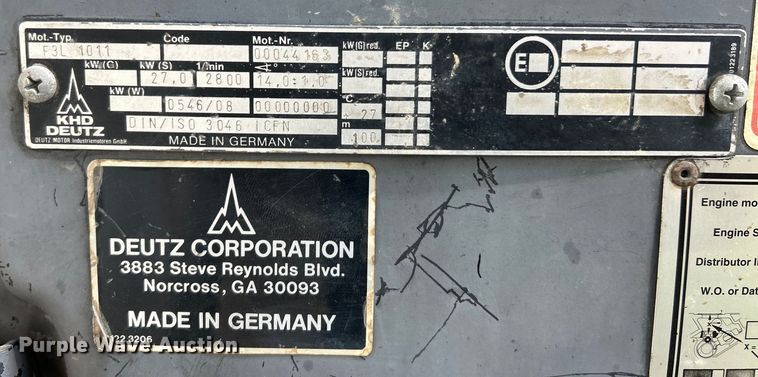 image for item EK3216 Marklift 40 4X4 boom lift