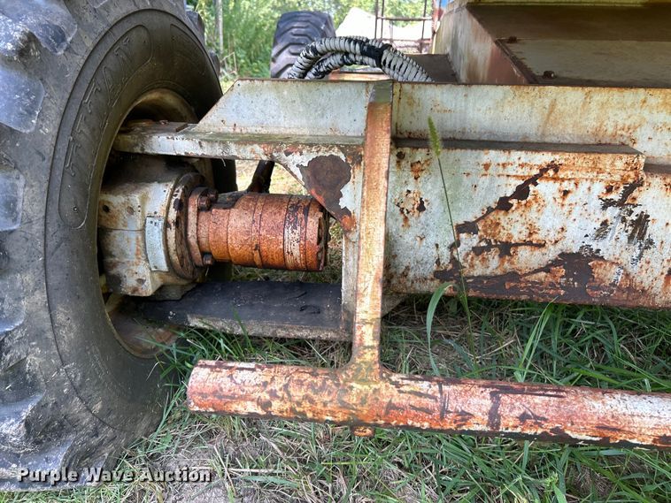 image for item EK3216 Marklift 40 4X4 boom lift