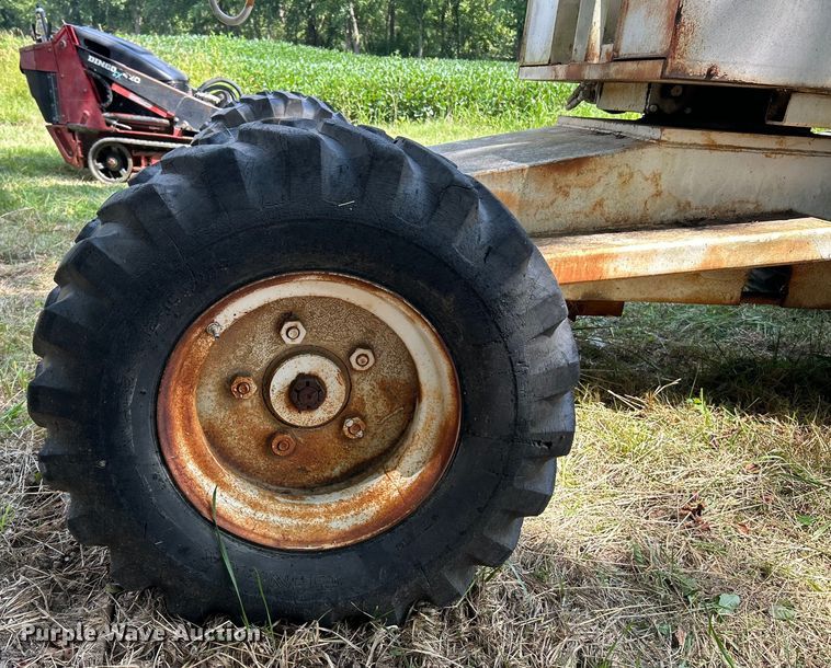 image for item EK3216 Marklift 40 4X4 boom lift