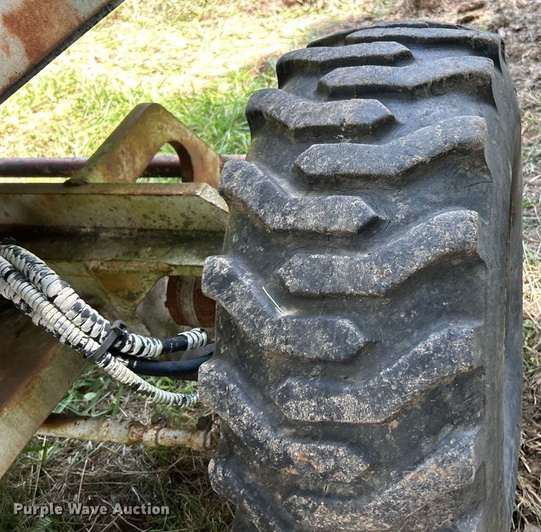 image for item EK3216 Marklift 40 4X4 boom lift