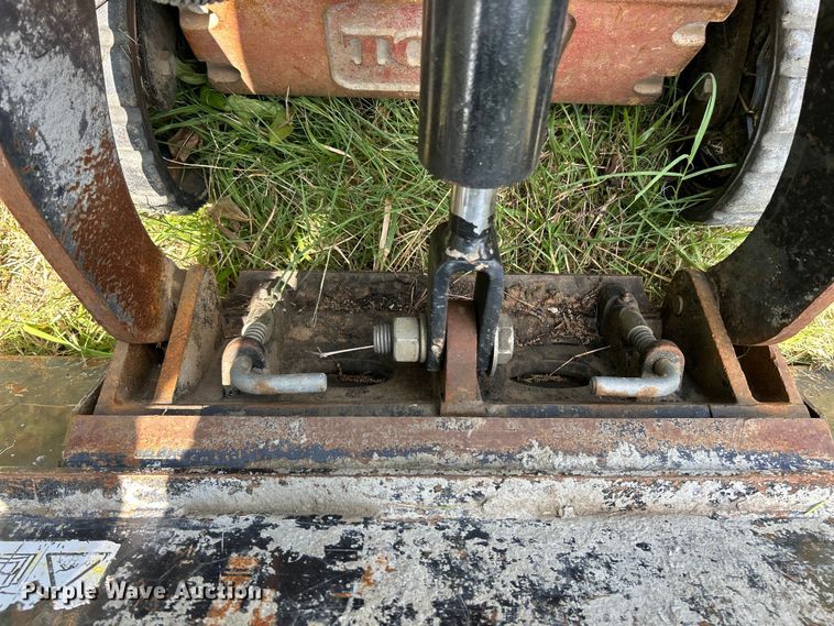 image for item EK3217 2001 Toro  Dingo TX420 compact utility loader