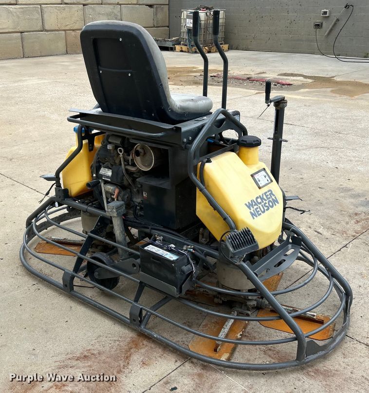 image for item EK4974 Wacker Neuson CRT36 power trowel