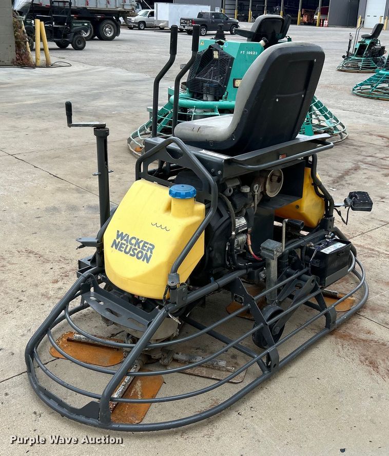image for item EK4974 Wacker Neuson CRT36 power trowel