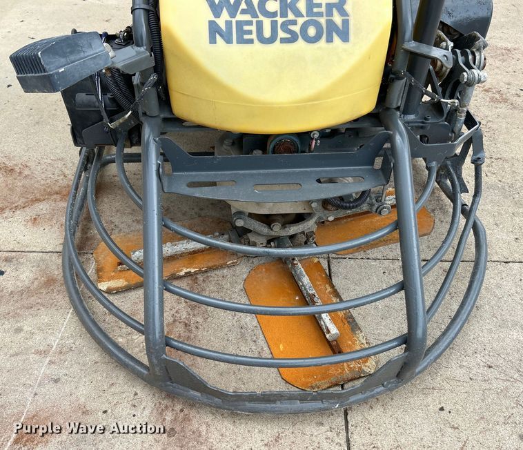 image for item EK4974 Wacker Neuson CRT36 power trowel