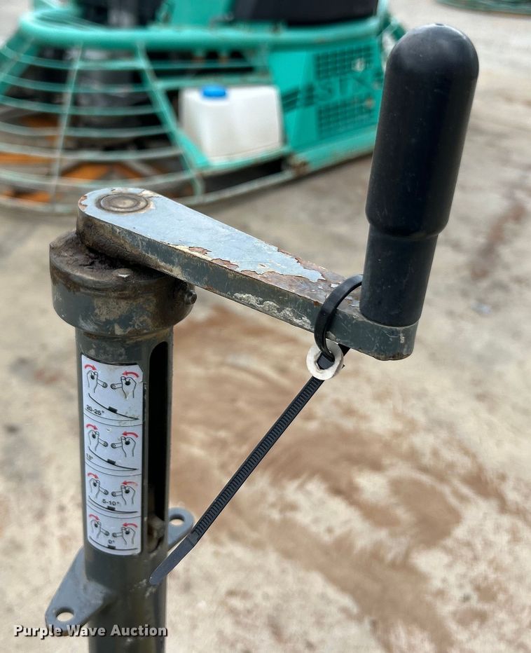 image for item EK4974 Wacker Neuson CRT36 power trowel