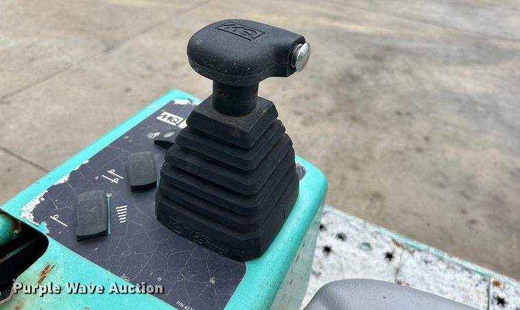 image for item EK4975 2017 Whiteman  STX6H power trowel