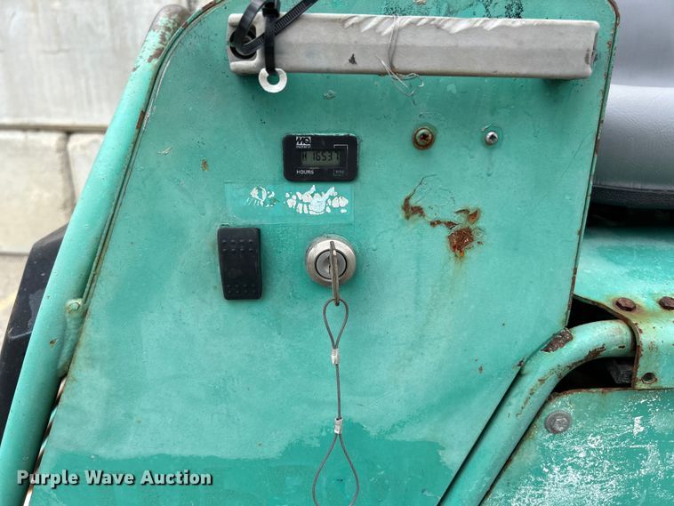 image for item EK4976 2006 Whiteman STX-55Y-6 power trowel