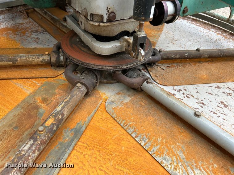 image for item EK4976 2006 Whiteman STX-55Y-6 power trowel