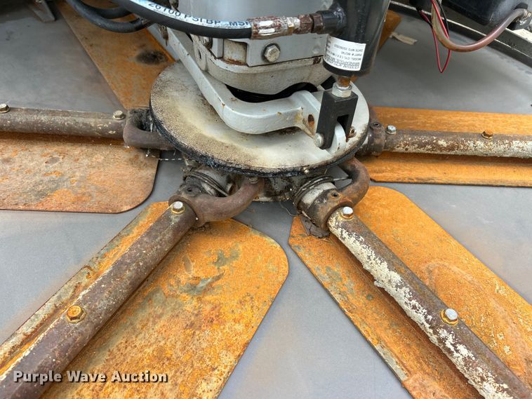 image for item EK4976 2006 Whiteman STX-55Y-6 power trowel