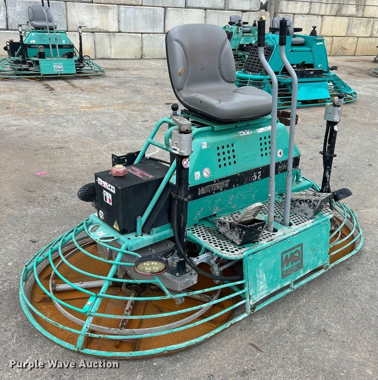 image for item EK4985 2017 Whiteman HHNG5 power trowel