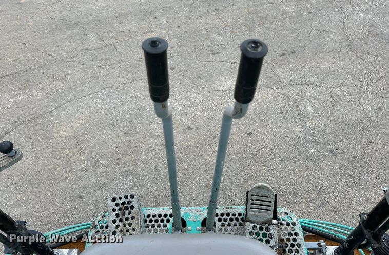 image for item EK4985 2017 Whiteman HHNG5 power trowel