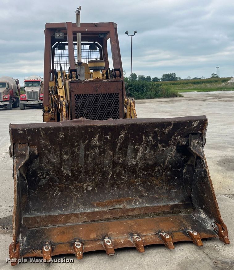 image for item EK8924 1990 Case 1155E track loader