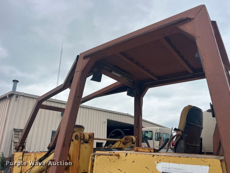 image for item EK8924 1990 Case 1155E track loader