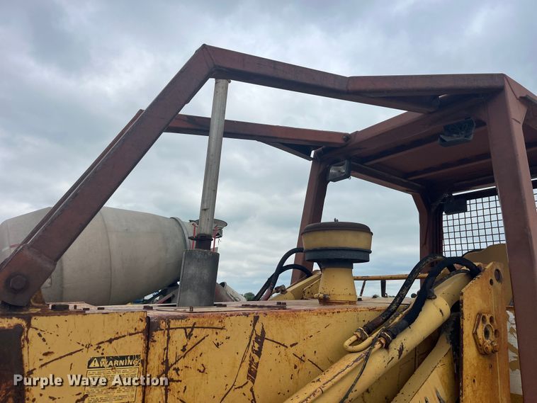 image for item EK8924 1990 Case 1155E track loader