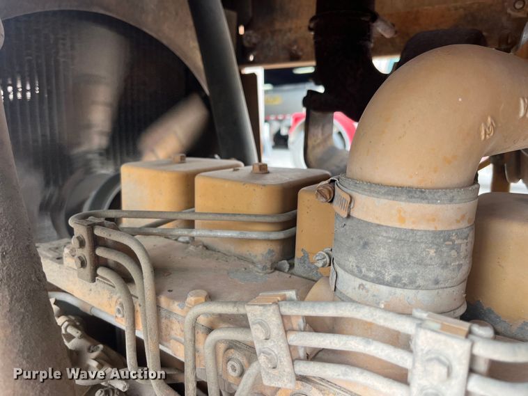 image for item EK8924 1990 Case 1155E track loader