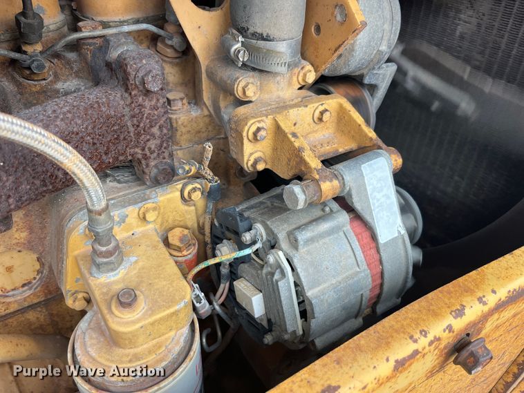 image for item EK8924 1990 Case 1155E track loader