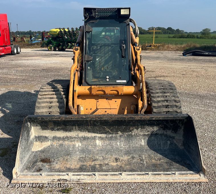 image for item EK8938 2002 Case 90XT tracked skid steer loader