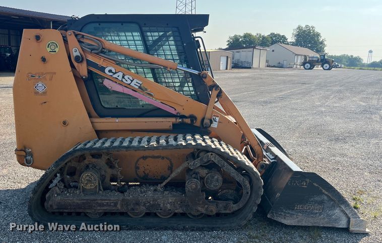 image for item EK8938 2002 Case 90XT tracked skid steer loader